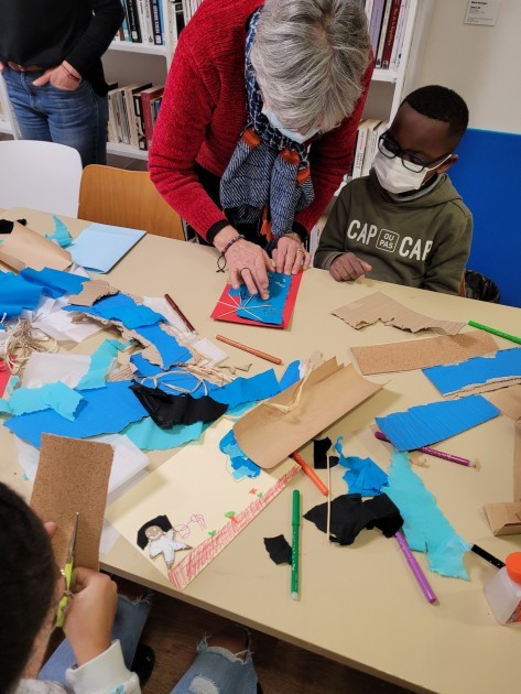 ateliers_avec_les_scolaires_credit_photos_mairie_fontaines_sur_saone.jpg