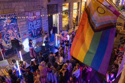 clubbingoxcentrelgbtq_20.jpg