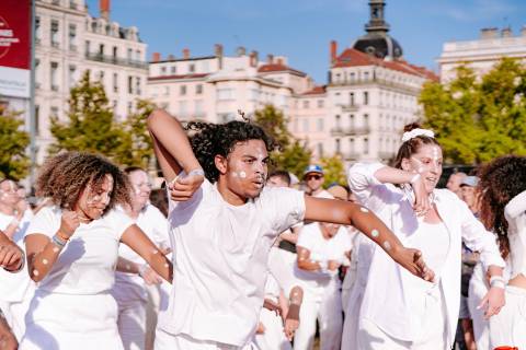 cloture_defile25_a738035blandinesoulage.jpg