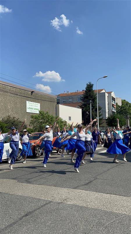 Défilé - Cie Chatha - Lyon 8
